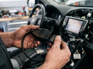 Bedste praksis for bilforhandlere: standardiserede eftermonteringer der s�lger