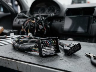 B2B: Leverand�r af modeltilpassede eftermonteringskits til v�rksteder og forhandlere