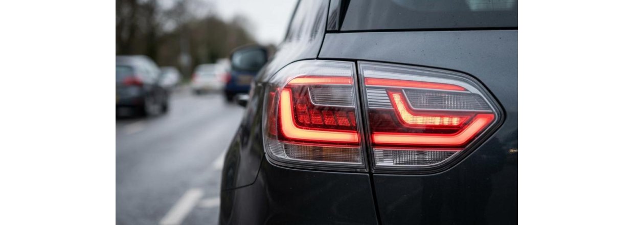 au2TEK permanent baglys til sikker k�rsel �ret rundt