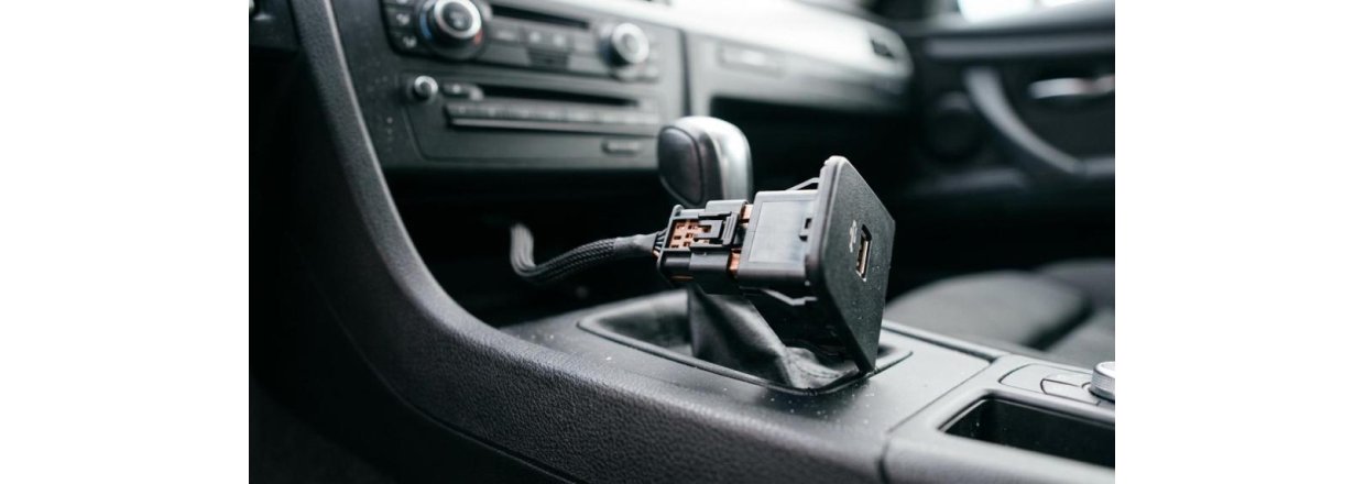 au2TEK USB-adapter til eftermonteret bilradio og OEM-port