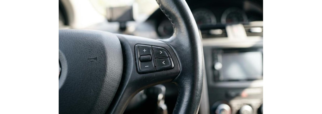S�dan v�lger du den rigtige bilradio (1-DIN vs 2-DIN) � uden at miste funktioner