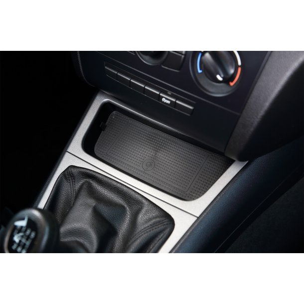 Qi trdls oplader - OEM design - BMW 1 Series 09/2004 - 10/2013 (Lhd) - 10W
