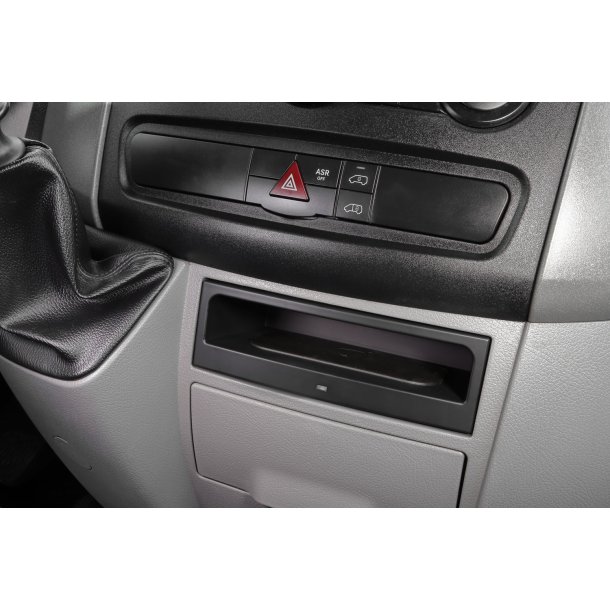 Qi trdls oplader - OEM design - Mercedes Sprinter (W906)/VW Crafter Mk1 - 10W