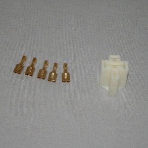 Pose med 10 stk. relsokler & 50 stk. terminaler