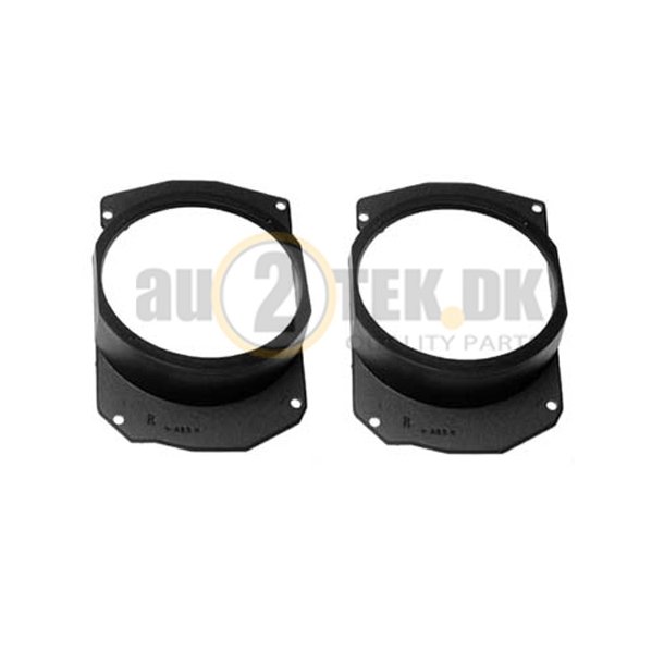 Hjttaler rammer Mercedes C-Class - W202 - 130mm