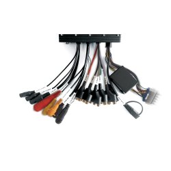 Hertz high-end marine media center